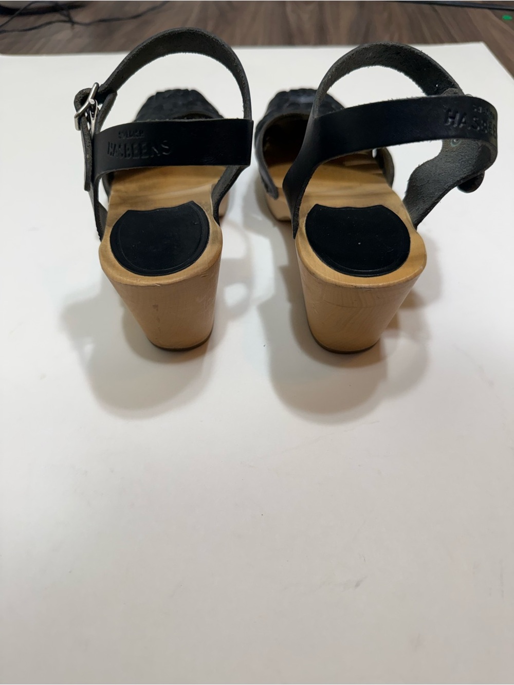 Swedish Hasbeens Black Leather Braided Heeled Clog Ankle Strap Sandal Size 7 - Picture 2 of 8